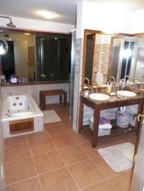 Гостиница Casa Brujas Pinares  Пунта-Дель-Эсте